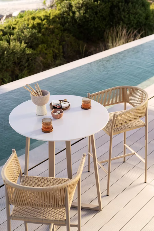 Lebo Bar Table - Image 2