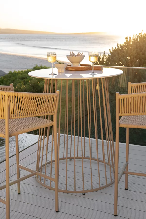 Savanne Bar Table - Image 2